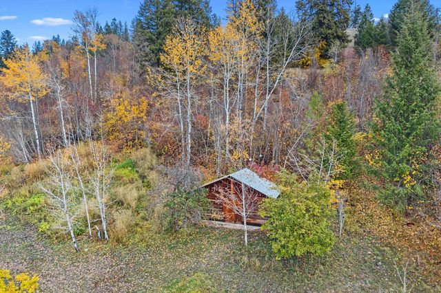 3115 Beardslee Rd, Kettle Falls, WA 99141