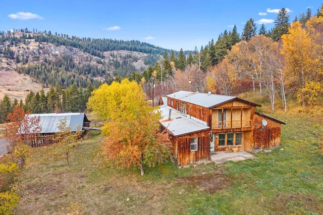 3115 Beardslee Rd, Kettle Falls, WA 99141