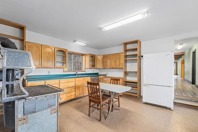 3115 Beardslee Rd, Kettle Falls, WA 99141