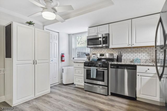 470 Valley Rd 9A, Montclair Twp., NJ 07043