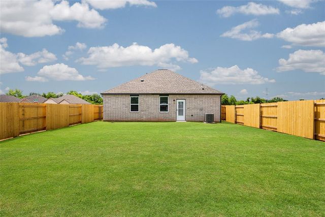3116 Evyn Boulevard, Yukon, OK 73099