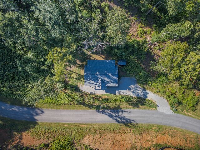 782 High Summit Drive, Talking Rock, GA 30175