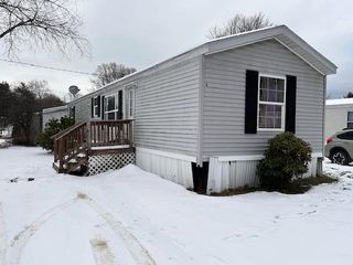 4 Poplar Street, Exeter, NH 03833