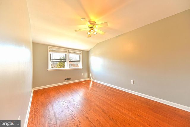 1130 LINDEN AVE, Halethorpe, MD 21227