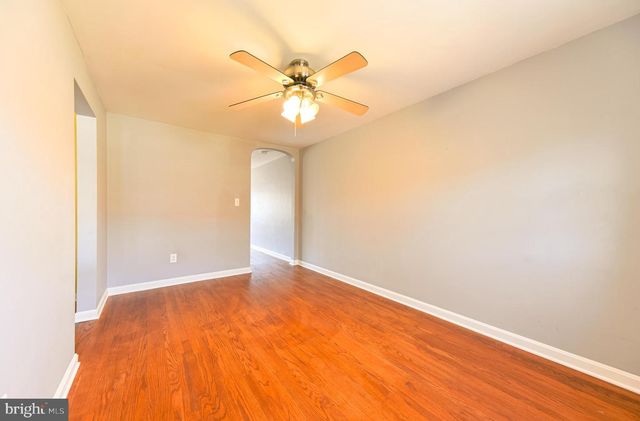 1130 LINDEN AVE, Halethorpe, MD 21227