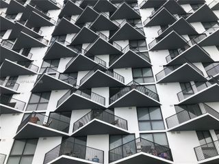 5252 NW 85th Ave 1203, Doral, FL 33166