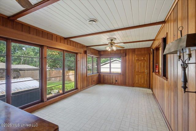 1037 Cedar Hill Drive, Jackson, MS 39206
