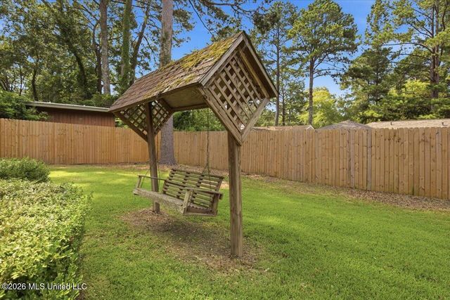 1037 Cedar Hill Drive, Jackson, MS 39206