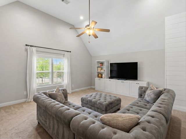 2002 Crye Crest Cv, Spring Hill, TN 37174