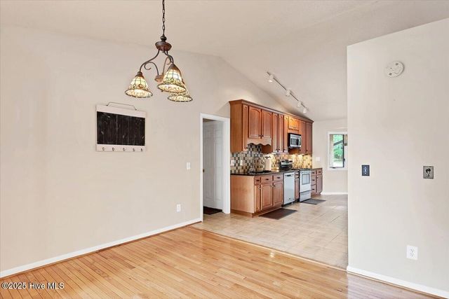 120 Shagbark Court, West End, NC 27376