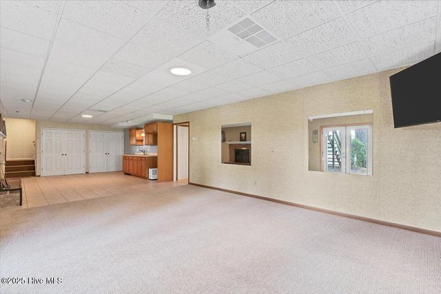 120 Shagbark Court, West End, NC 27376