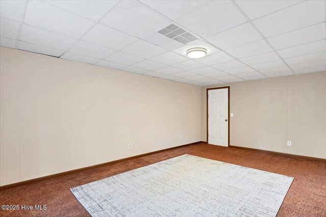 120 Shagbark Court, West End, NC 27376
