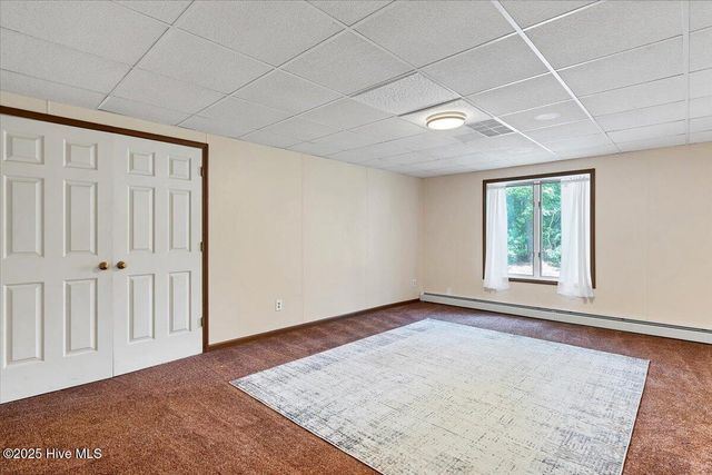120 Shagbark Court, West End, NC 27376