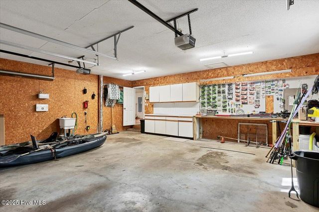 120 Shagbark Court, West End, NC 27376