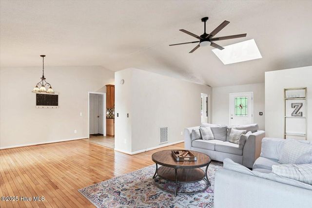 120 Shagbark Court, West End, NC 27376