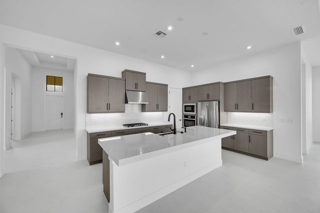 9528 St. Germain Drive, Palm Beach Gardens, FL 33412
