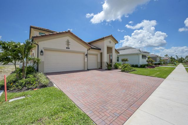 9528 St. Germain Drive, Palm Beach Gardens, FL 33412