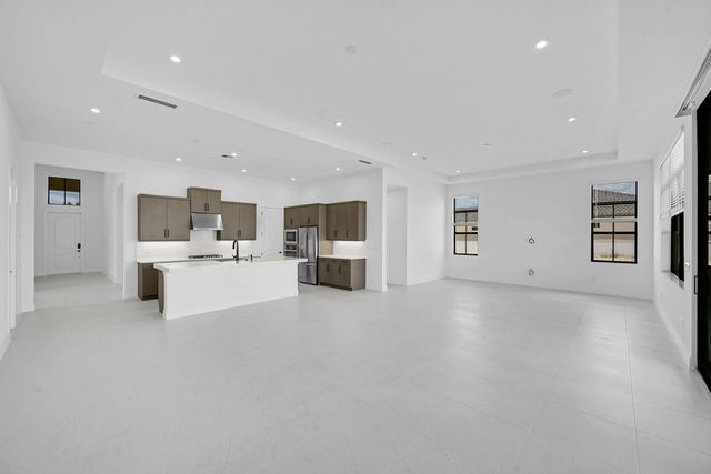 9528 St. Germain Drive, Palm Beach Gardens, FL 33412