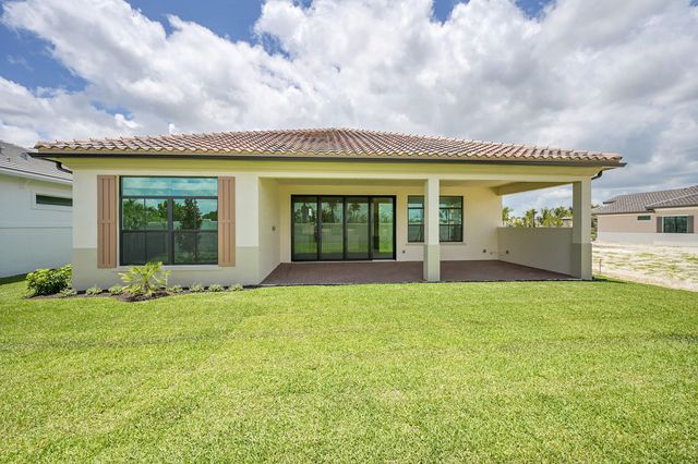 9528 St. Germain Drive, Palm Beach Gardens, FL 33412
