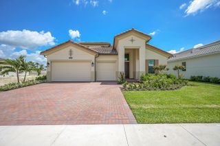 9528 St. Germain Drive, Palm Beach Gardens, FL 33412