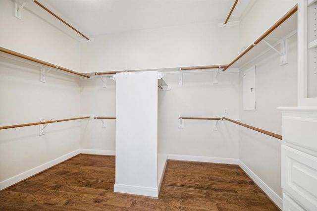 1810 Rippling Water Court, Sugar Land, TX 77479