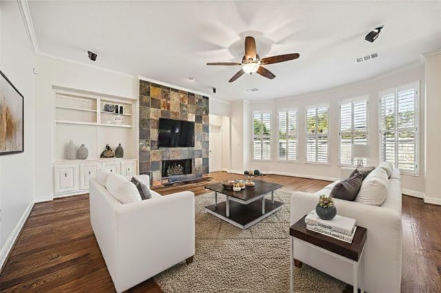 1810 Rippling Water Court, Sugar Land, TX 77479