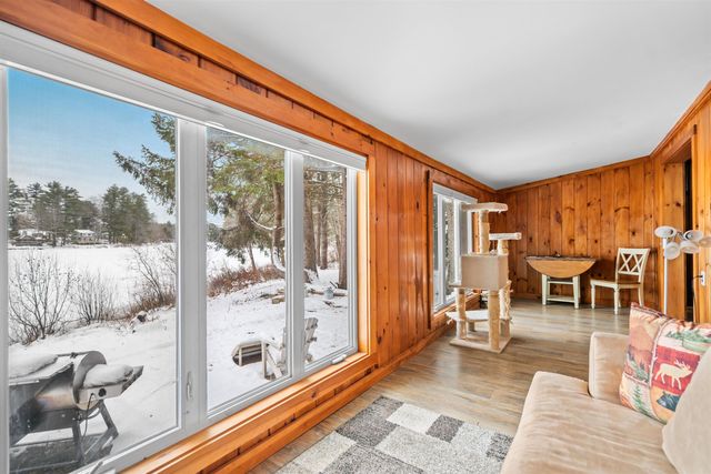 23 Hammond Road, Deerfield, NH 03037