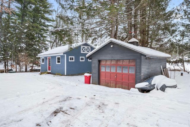 23 Hammond Road, Deerfield, NH 03037