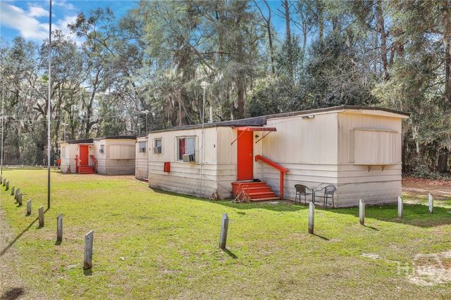 5013 - A Ogeechee Road, Savannah, GA 31405