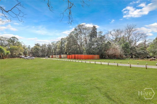 5013 - A Ogeechee Road, Savannah, GA 31405