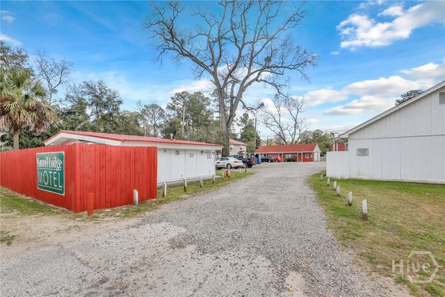 5013 - A Ogeechee Road, Savannah, GA 31405