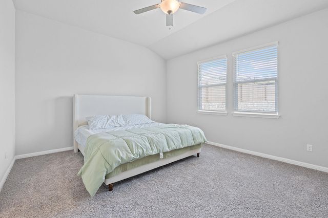 571 Sue Peaks LOOP, Dripping Springs, TX 78620