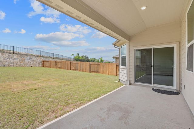 571 Sue Peaks LOOP, Dripping Springs, TX 78620