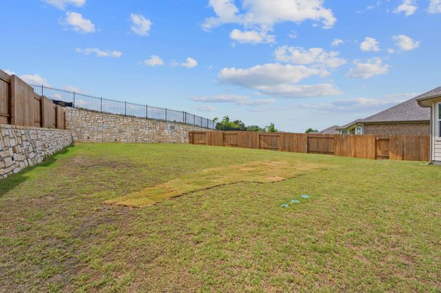 571 Sue Peaks LOOP, Dripping Springs, TX 78620