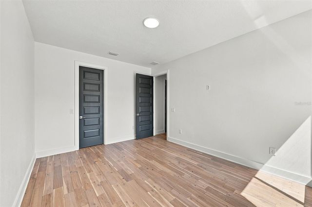 3201 W WYOMING AVENUE, Tampa, FL 33611