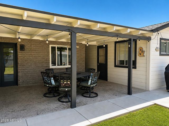 1818 W LAS PALMARITAS Drive, Phoenix, AZ 85021