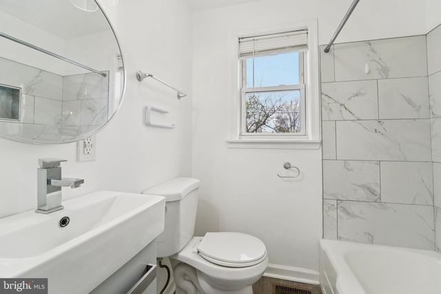 800 STOLL ST, Baltimore, MD 21225