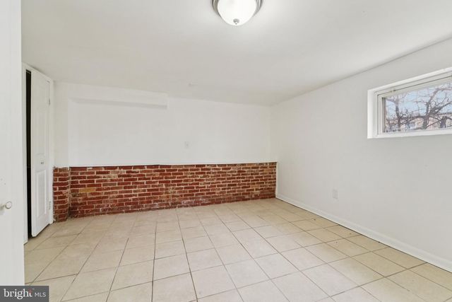 800 STOLL ST, Baltimore, MD 21225