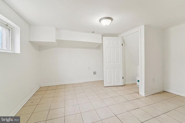 800 STOLL ST, Baltimore, MD 21225