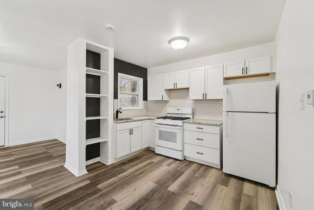 800 STOLL ST, Baltimore, MD 21225