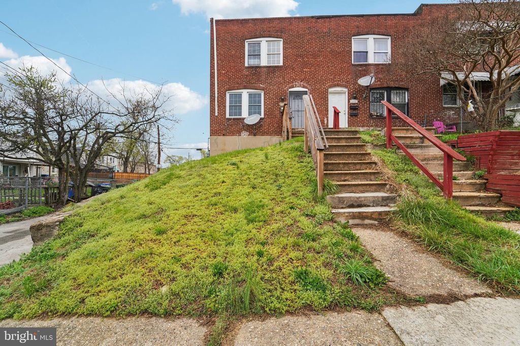 800 STOLL ST, Baltimore, MD 21225