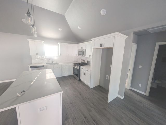1024 E Pfendler Avenue, Sapulpa, OK 74066