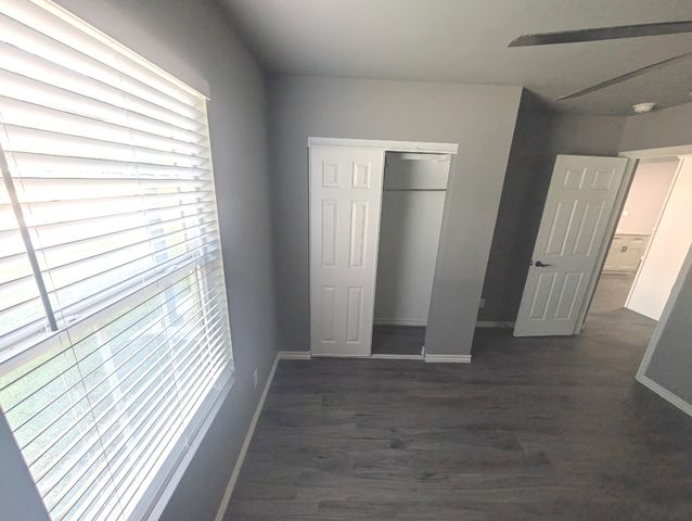 1024 E Pfendler Avenue, Sapulpa, OK 74066