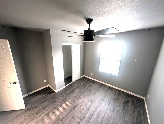 1024 E Pfendler Avenue, Sapulpa, OK 74066