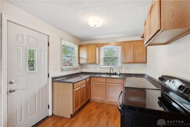 2039 Ontario Avenue, Dayton, OH 45414
