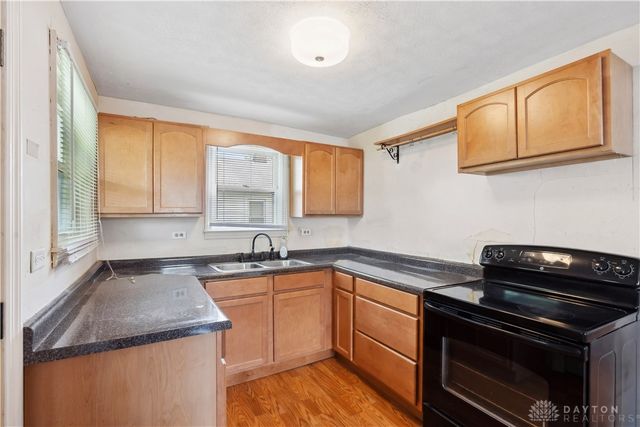 2039 Ontario Avenue, Dayton, OH 45414