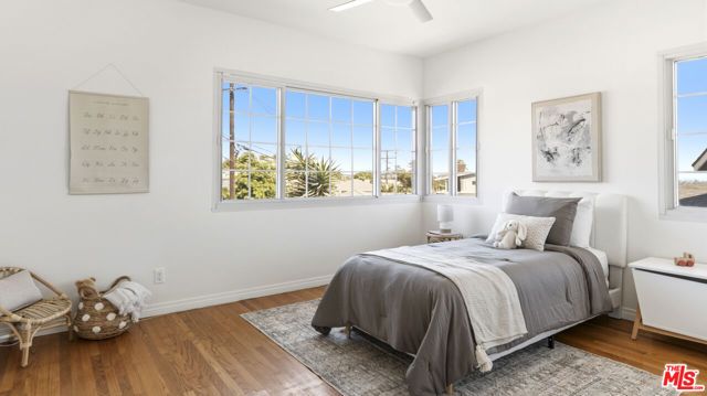 10212 S 7th Avenue, Inglewood, CA 90303