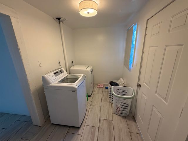 4 Arkmain St Street, Spartanburg, SC 29306