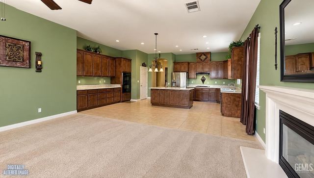 6702 Canaletto Avenue, Bakersfield, CA 93306