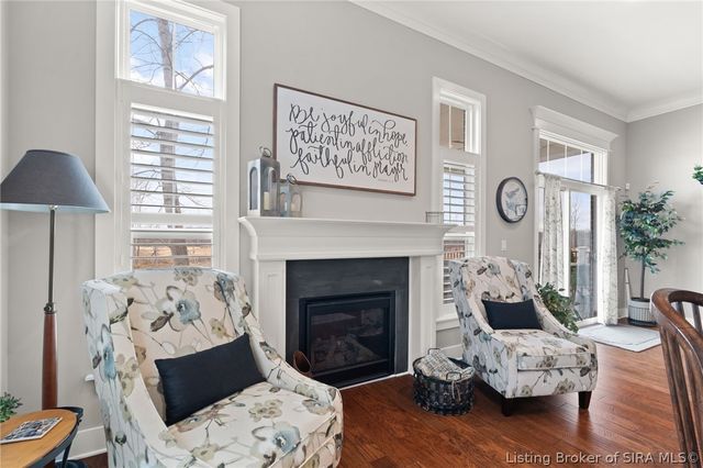 327 Tuscany Drive, Floyds Knobs, IN 47119